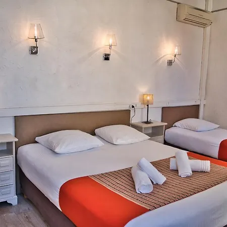 La Muette 3* Арль
