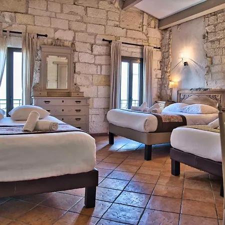 La Muette Hotel